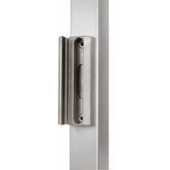 Les meilleures critiques de ❤️ LOCINOX Gâche Pour Serrure De Portail Battant à Cylindre Européen Sur Profil Carré Noir 9005 - Noir ?