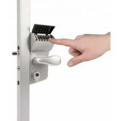 Coupon ✨ Serrure à Code Mécanique, Portail Battant, Profil Carrée 30mm à 50mm LOCINOX - LMKQ3030V2L. ?